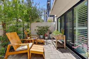 11618 Colfax Mdw Ln, Los Angeles, CA 91604 - Photo 4