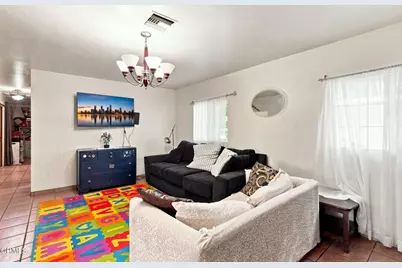 144 Backus Avenue, Pasadena, CA  - Photo 8