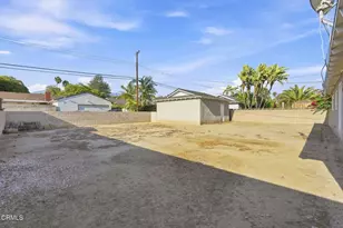 1423 W 8th St, Upland, CA 91786 - Photo 26