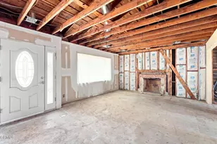 1423 W 8th St, Upland, CA 91786 - Photo 2