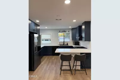 1075 Chevron Court, Pasadena, CA 91103 - Photo 4