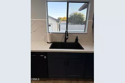 1075 Chevron Court, Pasadena, CA 91103 - Photo 8