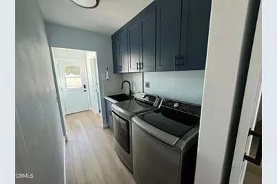 1075 Chevron Court, Pasadena, CA 91103 - Photo 14