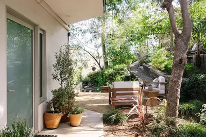 8008 Jorderr Avenue, Los Angeles, CA 90046 - Photo 26
