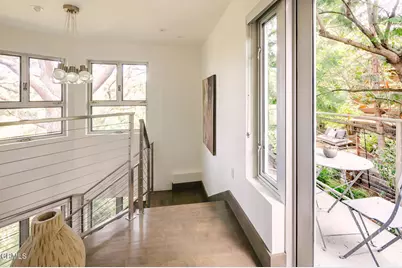 8008 Jorderr Avenue, Los Angeles, CA 90046 - Photo 6