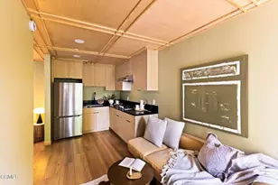 1334 Sierra Madre Blvd, San Marino, CA 91108 - Photo 30