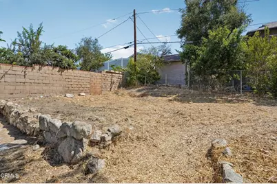 4326 Briggs Avenue, Montrose, CA 91020 - Photo 42