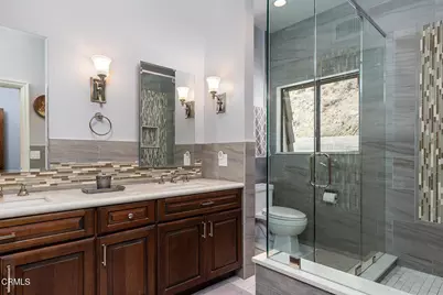 1861 Oakmont Terrace, Glendale, CA 91208 - Photo 22