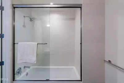 889 Francisco Street #802, Los Angeles, CA 90017 - Photo 30