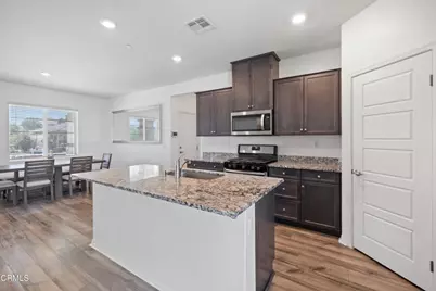 12324 Verano Street, Victorville, CA 92392 - Photo 6