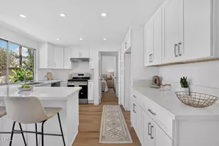 327 W 230th St, Carson, CA 90745 - Photo 20