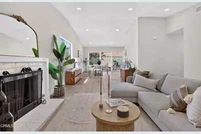 327 W 230th Street, Carson, CA 90745 - Photo 8