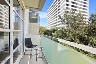 257 S Hudson Ave, Pasadena, CA 91101 - Photo 16