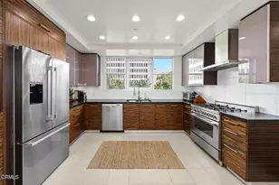 257 S Hudson Ave, Pasadena, CA 91101 - Photo 18