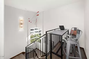 257 S Hudson Ave, Pasadena, CA 91101 - Photo 42