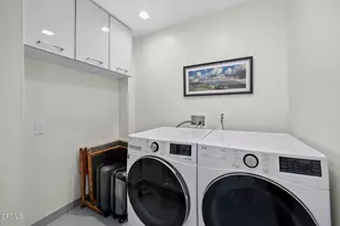 257 S Hudson Ave, Pasadena, CA 91101 - Photo 26