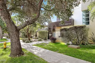 257 S Hudson Ave, Pasadena, CA 91101 - Photo 2