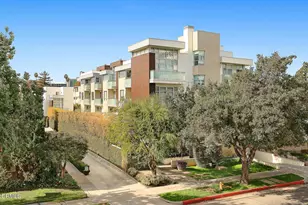257 S Hudson Ave, Pasadena, CA 91101 - Photo 1