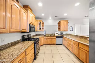 8671 Deer Haven Dr, Pinon Hills, CA 92372 - Photo 14