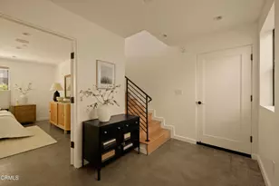 643 1/2 N Hayworth Ave, Los Angeles, CA 90048 - Photo 2