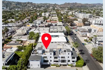 643 1/2 N Hayworth Avenue, Los Angeles, CA 90048 - Photo 28