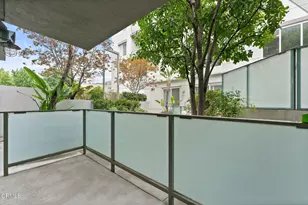 160 S Hudson Ave, Pasadena, CA 91101 - Photo 12