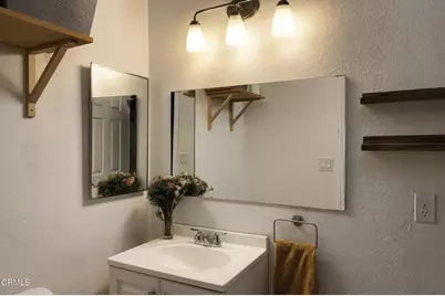6042 Delphi Street, Los Angeles, CA 90042 - Photo 22