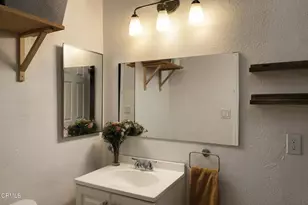 6042 Delphi St, Los Angeles, CA 90042 - Photo 22