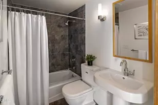 141 S Hudson Ave, Pasadena, CA 91101 - Photo 26