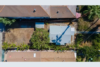 746 W 21st Street, San Pedro, CA 90731 - Photo 2