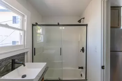 746 W 21st Street, San Pedro, CA 90731 - Photo 10