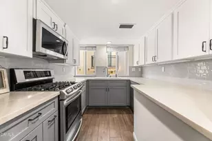 477 S Euclid Ave, Pasadena, CA 91101 - Photo 8