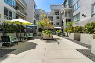 111 S De Lacey Ave, Pasadena, CA 91105 - Photo 48