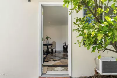 12550 Cantara Street, Los Angeles, CA 91605 - Photo 28