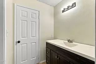 2718 Vanderbilt Ln, Redondo Beach, CA 90278 - Photo 24