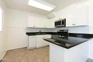 20224 Cohasset St, Winnetka, CA 91306 - Photo 6