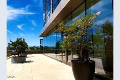 889 Francisco Street #2207, Los Angeles, CA 90017 - Photo 12