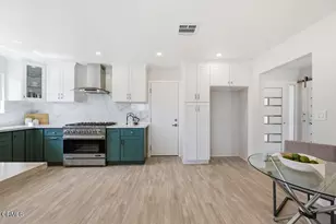 13856 Lyle St, Sylmar, CA 91342 - Photo 18