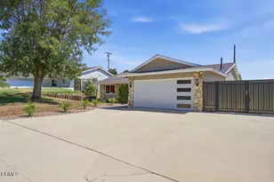 13856 Lyle St, Sylmar, CA 91342 - Photo 42