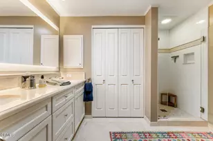 1127 S Orange Grove Blvd, Pasadena, CA 91105 - Photo 20