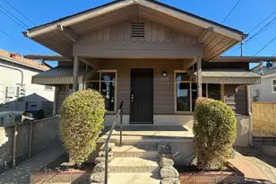 10220 McClemont Ave, Los Angeles, CA 91042 - Photo 2