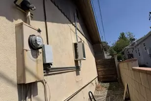 10220 McClemont Ave, Los Angeles, CA 91042 - Photo 18