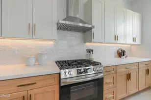 3874 W Point Dr, Los Angeles, CA 90065 - Photo 14