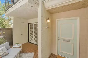 640 Wilcox Ave, Los Angeles, CA 90004 - Photo 4