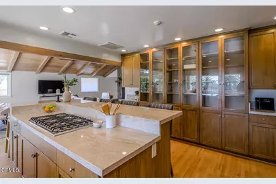 1390 E Palm Street, Altadena, CA 91001 - Photo 12