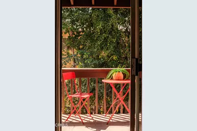 1101 N Summit Avenue #1, Pasadena, CA 91103 - Photo 20