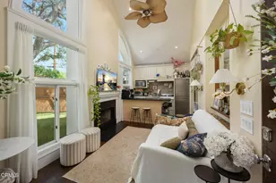 601 Durwood Dr, La Canada Flintridge, CA 91011 - Photo 32