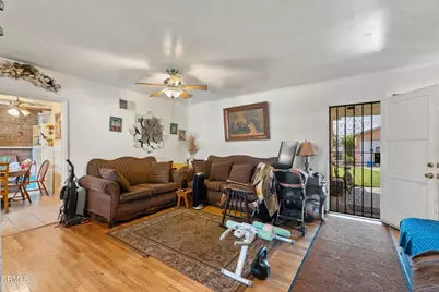2428 Glenwood Place, South Gate, CA 90280 - Photo 6
