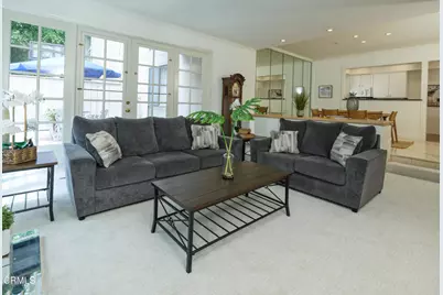 1260 S Beverly Glen Boulevard #104, Los Angeles, CA 90024 - Photo 8