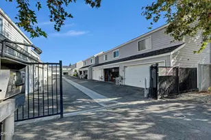14380 Foothill, Los Angeles, CA 91342 - Photo 30